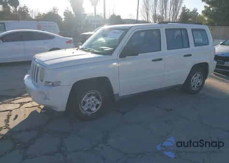 2008 Jeep Patriot Sport z USA, uszkodzony, nr VIN 1J8FT28W68D602176